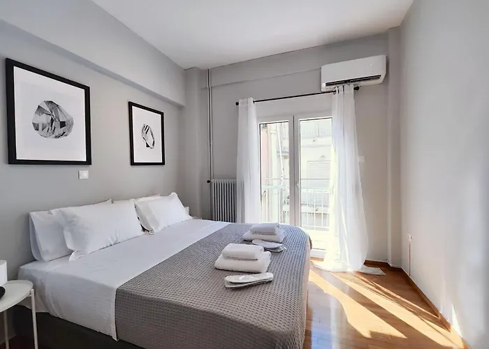 Zea Apartments